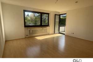 ***Leerstehende 4 Zi. Wohnung mit Balkon + TG-Stellplatz*** – Mannspergerstr. x, 70619 Heumaden, Stuttgart – Vorschaubild 1
