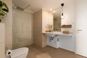 Elegantes Studio-Apartment direkt an der Spree – Mühlenstraße 20, 10243 Friedrichshain, Berlin – Vorschaubild 3