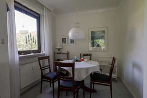 Großzügige Drei-Zimmerwohnung mit Garage in beliebter Wohngegend – Die vollständige Adresse der Immobilie erhältst du vom Anbieter., 28213 Riensberg, Bremen – Vorschaubild 4