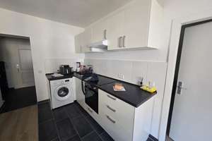 Schöne 2-Zimmer Wohnung in Düsseldorf – Vulkanstraße 26-28, 40227 Oberbilk, Düsseldorf – Vorschaubild 2