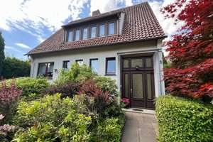 Charmantes Zweifamilienhaus mit Wohlfühlgarantie in BI-Jöllenbeck! – Die vollständige Adresse der Immobilie erhältst du vom Anbieter., 33739 Jöllenbeck, Bielefeld – Vorschaubild 16