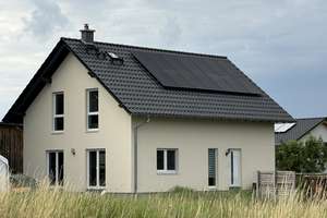Modernes Einfamilienhaus in ruhiger Lage von Triebes zu vermieten
