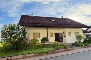 Viel Platz für Ihre Ideen: Gepflegtes Einfamilienhaus in Limbach – Die vollständige Adresse der Immobilie erhältst du vom Anbieter., 74838 Limbach – Vorschaubild 2