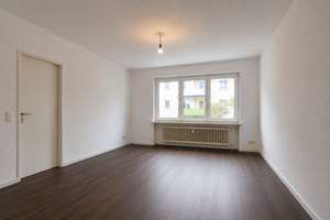 Großzügige 4-Zimmer-Wohnung in zentraler Lage Kassel – ab 01.09. verfügbar – Erzbergstraße 10, 34117 Mitte, Kassel – Vorschaubild 6