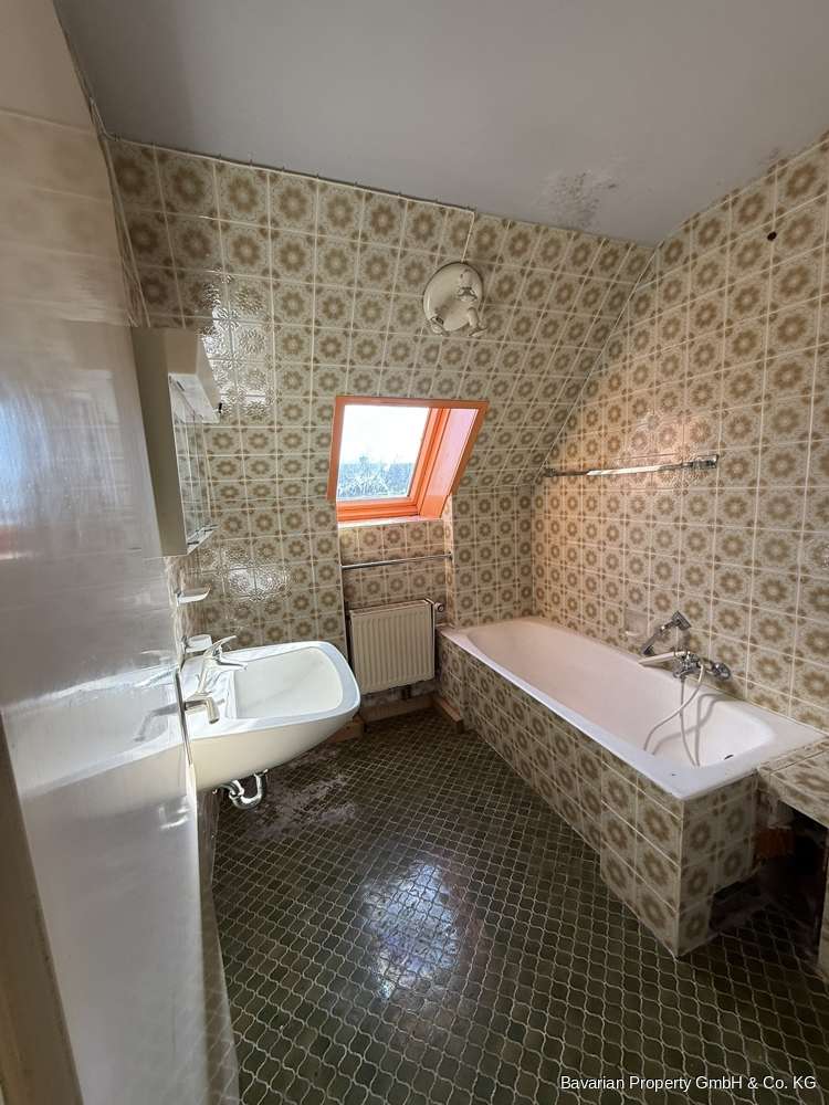 Immobilie in Geiselhöring - Viel Platz für die Familie: Zweifamilienhaus auf 970 m² Grundstück - Bild 11