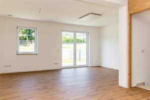 Erstbezug ins neue Haus - NEUBAU - Energieeffizienz A+ - Aichach-Klingen !!! – Die vollständige Adresse der Immobilie erhältst du vom Anbieter., 86551 Aichach – Vorschaubild 5