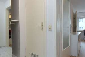 Tolle und modern möblierte Wohnung mit Internet in zentraler Lage in Stuttgart West – Die vollständige Adresse der Immobilie erhältst du vom Anbieter., 70176 Feuersee, Stuttgart – Vorschaubild 9