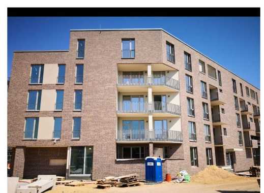 Erstbezug: schöne 2-Zimmer-Wohnung mit Einbauküche und Balkon in Eppendorf, Hamburg