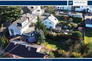 Solide investieren, flexibel gestalten – Dreifamilienhaus mit Garten