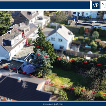 Solide investieren, flexibel gestalten – Dreifamilienhaus mit Garten