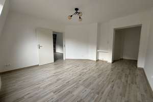 Frisch renoviert & sofort frei: Helle 4-Zimmer-DG-Wohnung in Hagen-Wehringhausen – Eugen-Richter-Straße 58, 58089 Wehringhausen, Hagen – Vorschaubild 4