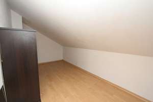 Haus in Haus ERLEBNIS, toll und großzügig über zwei Ebenen samt eigenem Garten mit 250 m2, Garage !! – Irminswindstr. 38, 94094 Rotthalmünster – Vorschaubild 13