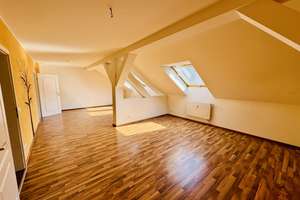 Sofort bezugsfrei: Charmante Immobilie in Köpenick! *3.553EUR/m²*