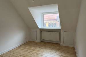 Gemütliche 2-Zimmerwohnung in zentraler Lage der Lübecker Innenstadt – Die vollständige Adresse der Immobilie erhältst du vom Anbieter., 23552 Innenstadt, Lübeck – Vorschaubild 1