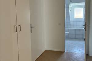 Großzügig geschnittene 3-Zimmer-Wohnung mit Klimaanlage! – Saarbrücker Str. 13, 47053 Friemersheim, Duisburg – Vorschaubild 10