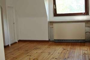 2,5-Zimmer im Dachgeschoss, vermietet - Ruhiglage a.d. Havel / Tegeler Forst,  modernisierungsbed.