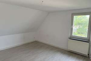 Dortmund-Aplerbeck , Schöne 3 1/2 Zimmer Dachgeschosswohnung – 44287 Berghofen, Dortmund – Vorschaubild 4