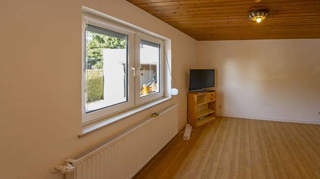 Immobilie in Klosterlechfeld - Ein- Zweifamilienhaus mit Potenzial – großzügiges Wohnen auf teilbarem Grundstück - Bild 15