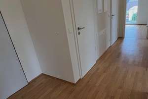 Helle, lichtdurchflutete 4-Zimmer-Wohnung mit großer Dachterrasse – Fehmarnstraße 26, 22047 Tonndorf, Hamburg – Vorschaubild 3