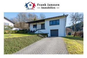Freistehendes Einfamilienhaus in Waldrandlage Sankt Thomas - 2018 kernsaniert - 3 Schlafzimmer – Die vollständige Adresse der Immobilie erhältst du vom Anbieter., 54655 Sankt Thomas – Vorschaubild 1