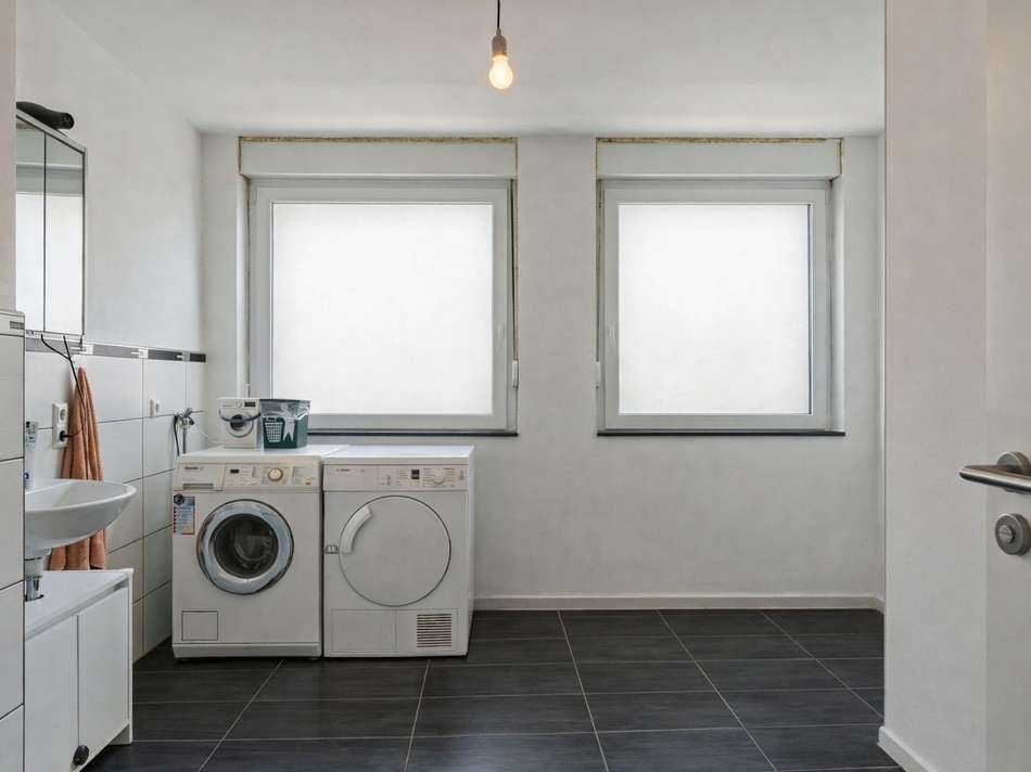 Badezimmer (2.OG)