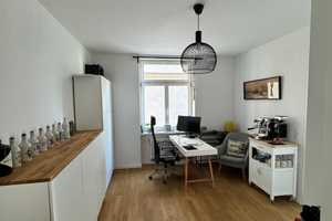 Renovierte Altbau 3-Zimmer-Wohnung mit Stuck, Fischgrätparkett & Balkon – Vogelsangstraße 18, 70176 Stuttgart – Vorschaubild 4
