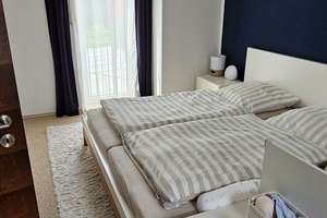 Gepflegtes und ruhiges 5-Zimmer-Reihenhaus mit Einbauküche im Westenviertel, Regensburg – Die vollständige Adresse der Immobilie erhältst du vom Anbieter., 93049 Westenviertel, Regensburg – Vorschaubild 17