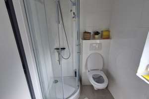 Kernsanierte 5-Zimmer-Wohnung in Stuttgart Kaltental ab 1. September – Feldbergstraße 36, 70569 Kaltental, Stuttgart – Vorschaubild 4