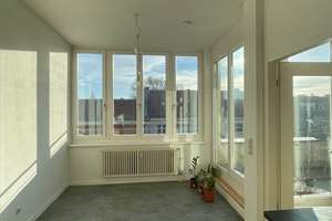 Sonnige 2-Zi-Wohnung (DG) mit 2 Balkonen – Die vollständige Adresse der Immobilie erhältst du vom Anbieter., 13086 Weißensee, Berlin – Vorschaubild 3