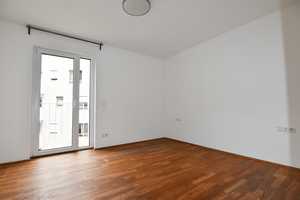 Wunderschöne 4-Zimmer-Wohnung mit Küche und TG-Stellplatz im Dichterviertel! – Kleiststraße 41, 89077 Ulm – Vorschaubild 6