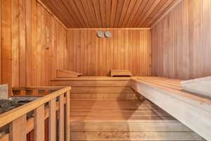 Privates Refugium mit Einliegerwohnung, Schwimmhalle & Sauna – Die vollständige Adresse der Immobilie erhältst du vom Anbieter., 76228 Grünwettersbach, Karlsruhe – Vorschaubild 20