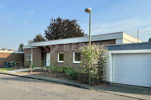ZEITLOSE ARCHITEKTUR | BUNGALOW MIT EINLIEGERWOHNUNG | SIEGEN - HAARDTER BERG – Die vollständige Adresse der Immobilie erhältst du vom Anbieter., 57076 Weidenau, Siegen – Vorschaubild 2