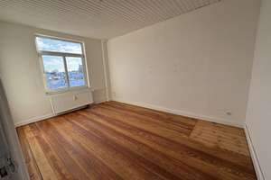 Erstbezug nach Renovierung: Helle 2-Zi Wohnung in der Rosenpforte im 3.OG zu vermieten!