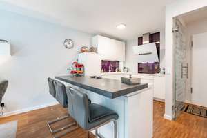 Exklusive Eigentumswohnung mit Gäste-WC, Kamin, KNX-System, großem Balkon und Tiefgarage – Die vollständige Adresse der Immobilie erhältst du vom Anbieter., 22459 Niendorf, Hamburg – Vorschaubild 15
