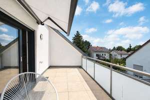 Moderne Maisonette-Wohnung mit Süd-Balkon in begehrter Lage von Stuttgart-Sillenbuch – 70619 Sillenbuch (Ortsteil), Stuttgart – Vorschaubild 3