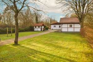 Viel Platz zum Wohnen, Arbeiten und Hobby! Wohnhaus mit Nebengebäude und Werkstatt am Bistensee – Die vollständige Adresse der Immobilie erhältst du vom Anbieter., 24358 Ahlefeld-Bistensee – Vorschaubild 3