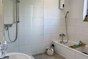 Lichtdurchflutetes Raumwunder: Modernisiert, Top-Grundriss & gemütlicher Kamin – Die vollständige Adresse der Immobilie erhältst du vom Anbieter., 45356 Bochold, Essen – Vorschaubild 9
