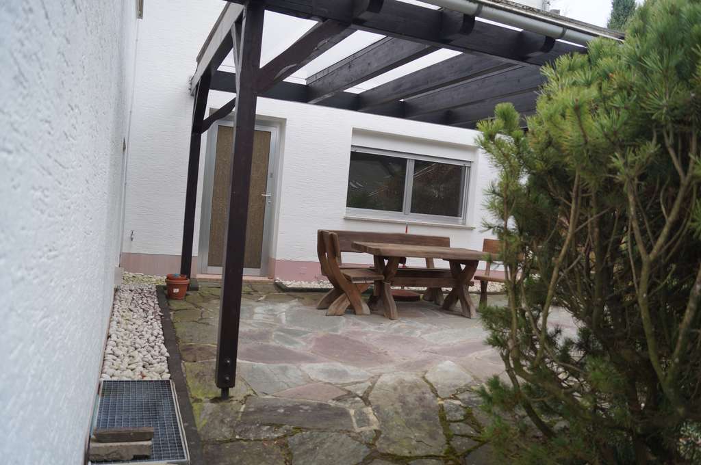 Immobilie in Lohmar - PROVISIONSFREI vom Eigentümer  Doppelhaushälfte mit Blick ins Grüne  - Bild 1