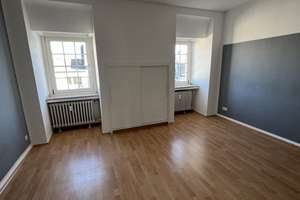 Helle 3-Zimmer-Dachgeschosswohnung in attraktiver Lage direkt am Wasserturm von Mönchengladbach – Viersener Straße 125-127, 41063 Am Wasserturm, Mönchengladbach – Vorschaubild 4
