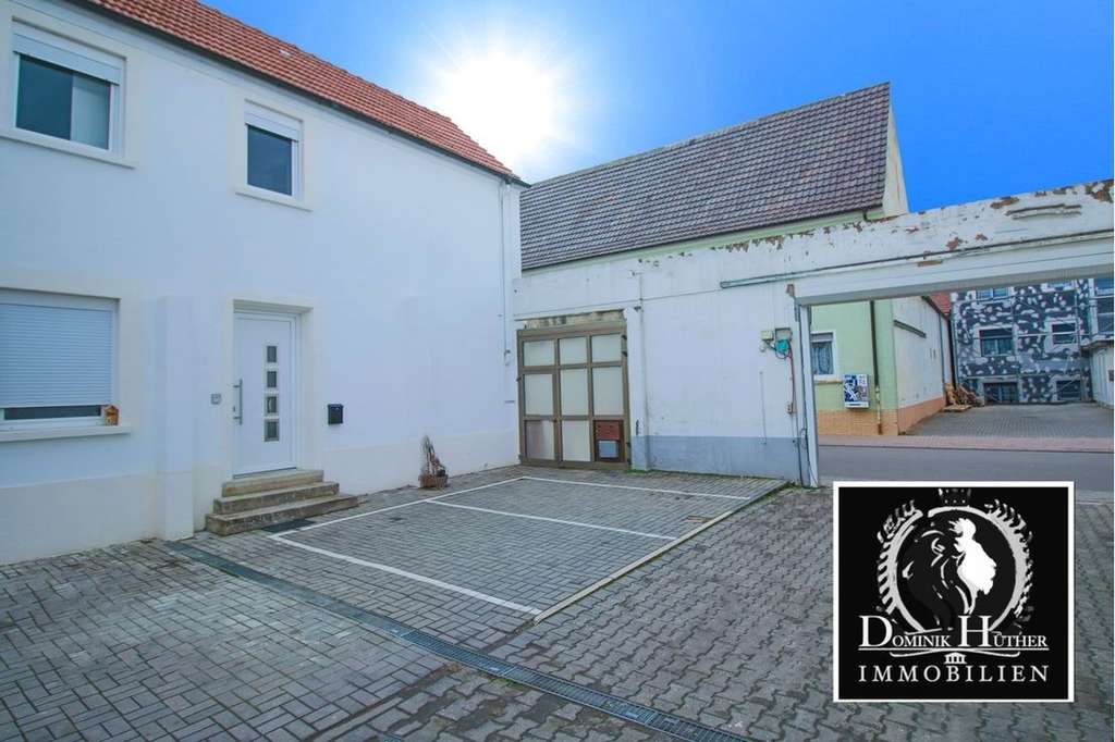 Immobilie in Dannstadt-Schauernheim - Maisonette-Wohnung mit eigenem Hauseingang und Reihenhauscharakter in Dannstadt - Bild 1