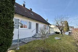 ***Haus mit Charakter sucht neue Ideen – freistehendes Einfamilienhaus mit Potenzial – Die vollständige Adresse der Immobilie erhältst du vom Anbieter., 86456 Gablingen – Vorschaubild 7