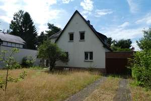 Charmantes Einfamilienhaus auf großem Grundstück im idyllischen Süden von Mahlsdorf! – Die vollständige Adresse der Immobilie erhältst du vom Anbieter., 12623 Mahlsdorf, Berlin – Vorschaubild 1
