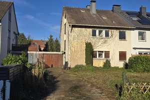 Doppelhaushälfte in Neuss Reuschenberg wartet auf umfassende Sanierung – Rüsterstraße 8, 41466 Neuss (Rhein-Kreis) – Vorschaubild 2