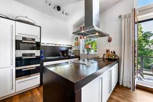 Stilvolles Maisonette-Penthouse nahe Himmelsleiter – Wohnen mit Blick ins Grüne! – Die vollständige Adresse der Immobilie erhältst du vom Anbieter., 22605 Othmarschen, Hamburg – Vorschaubild 12