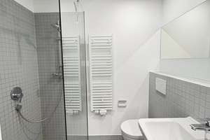 4-Zimmer Altbauwohnung mit Balkon und Einbauküche in Stuttgart-West – Reinsburgstraße 158, 70197 Rotebühl, Stuttgart – Vorschaubild 3