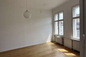 Wunderschöne helle möblierte Altbauwohnung mit Balkon  – Wundtstraße 10, 14059 Charlottenburg, Berlin – Vorschaubild 4
