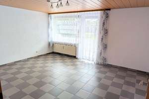 Helle 2-Zimmer-Wohnung in Offenhausen ( Neu-Ulm )-sofort bezugsfrei , ohne Maklerprovision – Schillerstaße 26, 89231 Neu-Ulm – Vorschaubild 3
