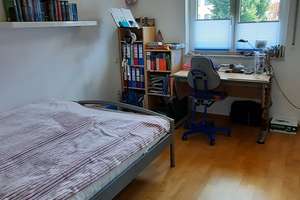 Schöne 4-Zimmer-Doppelhaushälfte in guter Lage mit EBK in Mindelheim – Die vollständige Adresse der Immobilie erhältst du vom Anbieter., 87719 Mindelheim – Vorschaubild 9