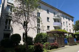 Stilvolle Maisonette-Wohnung mit eigenem Whirlpool-Highlight – Die vollständige Adresse der Immobilie erhältst du vom Anbieter., 80997 Allach, München – Vorschaubild 23