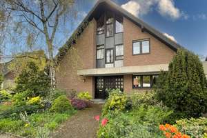 Großzügiges Einfamilienhaus mit Einliegerwohnung in Bestlage von Düsseldorf-Angermund – Die vollständige Adresse der Immobilie erhältst du vom Anbieter., 40489 Angermund, Düsseldorf – Vorschaubild 15